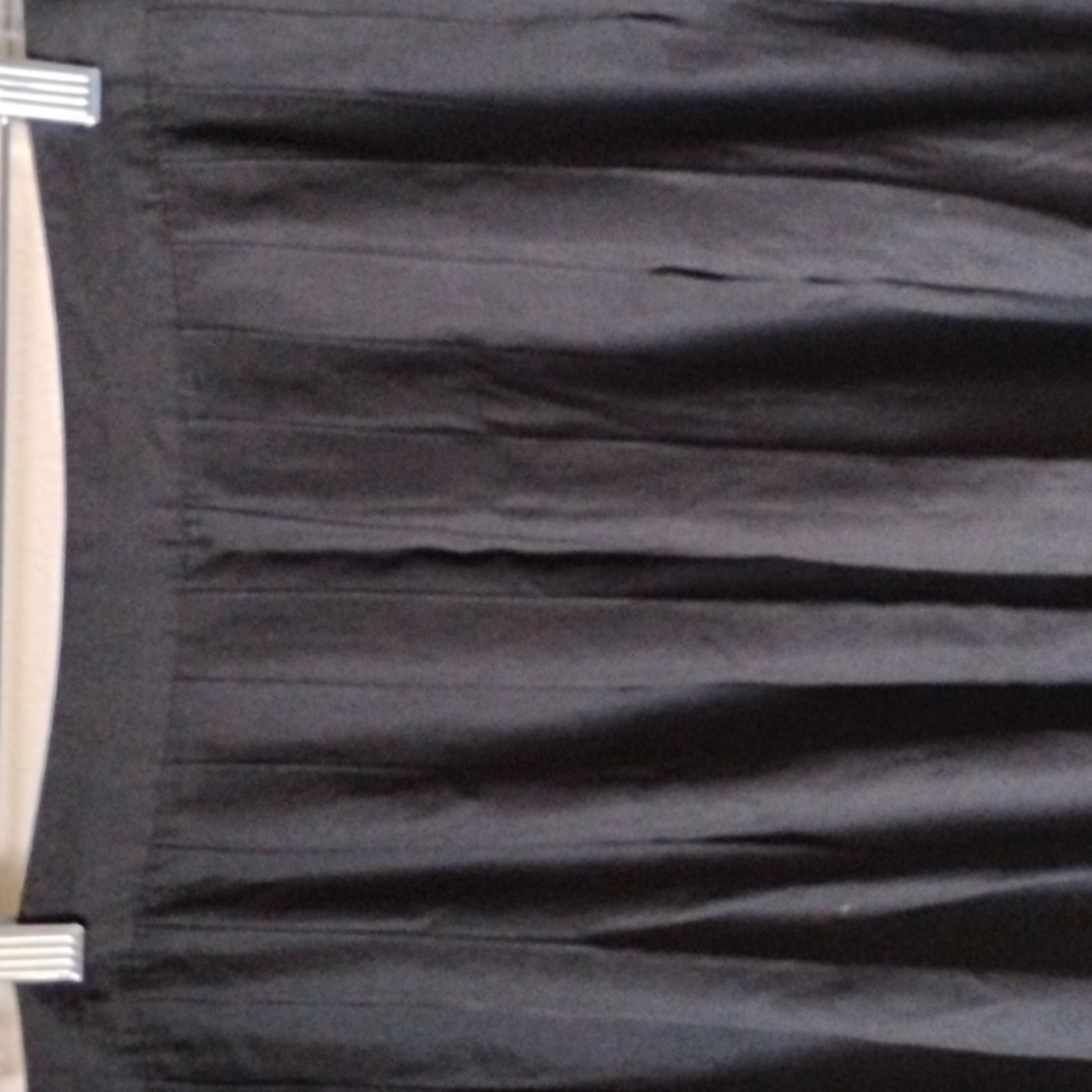GAP Size 12 Black Pleated A-Line Skirt - Picture 3 of 13